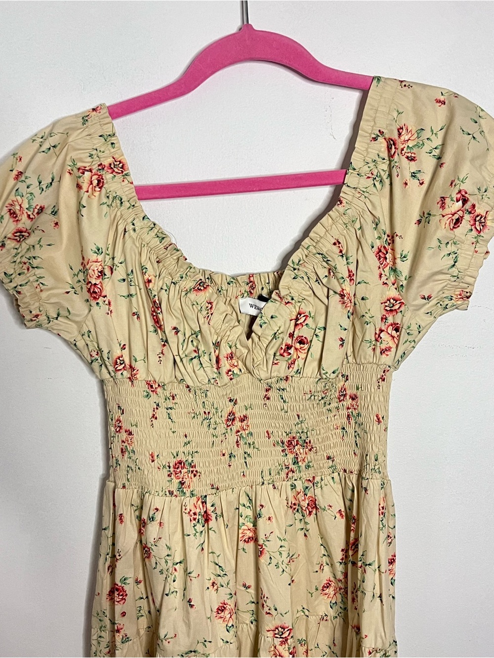 New Weworewhat Puff Sleeve Smocked Midi Dress in Dainty Floral Size Small - Picture 7 of 8